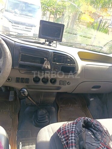 Ford Transit-8