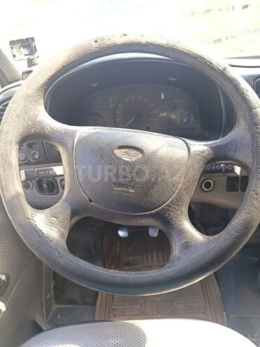 Ford Transit-7
