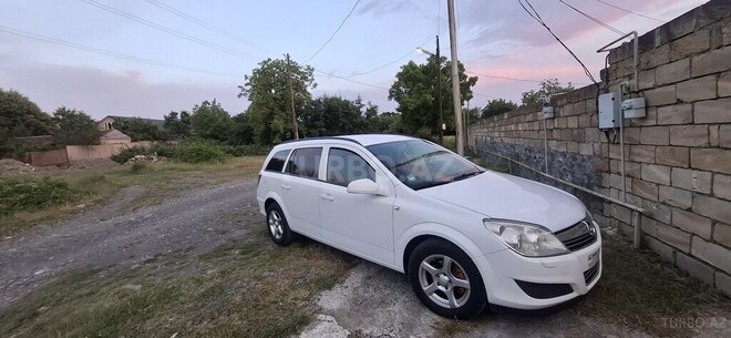 Opel Astra-2