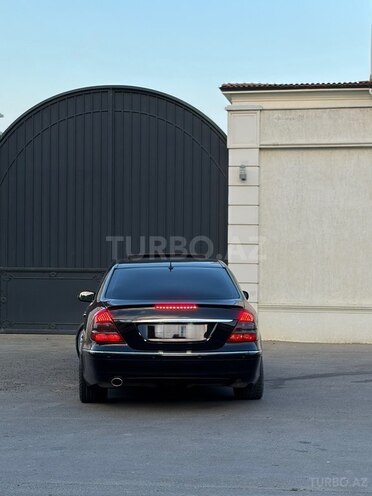 Mercedes E 200-7