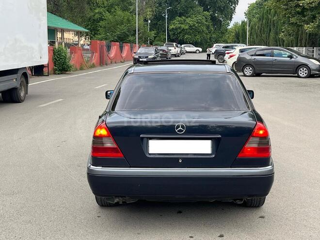 Mercedes C 180-6