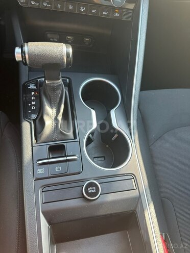 Kia K5-7