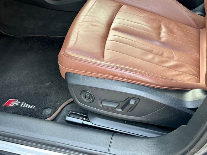 Audi A6-12