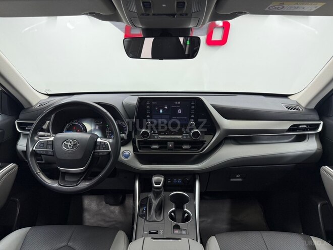 Toyota Highlander-12