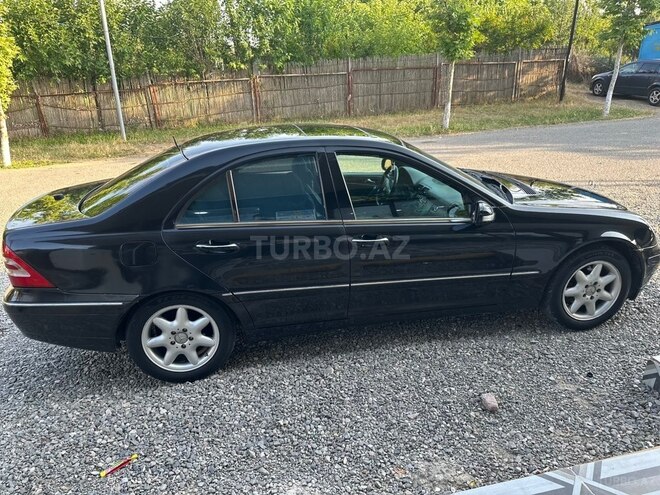 Mercedes C 230-8