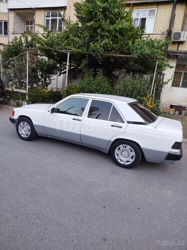 Mercedes 190-3