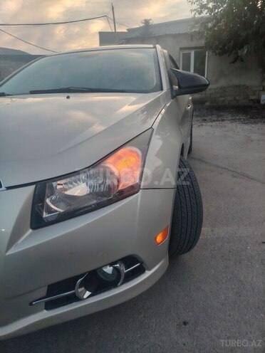 Chevrolet Cruze-5