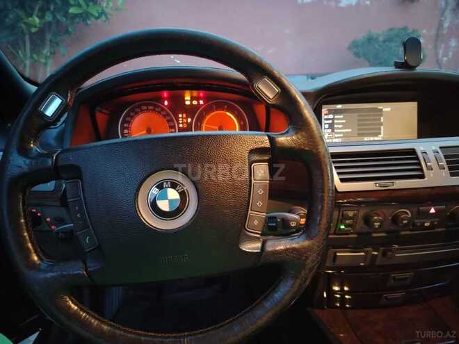 BMW 745-18