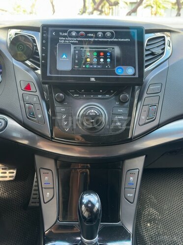 Hyundai i40-17