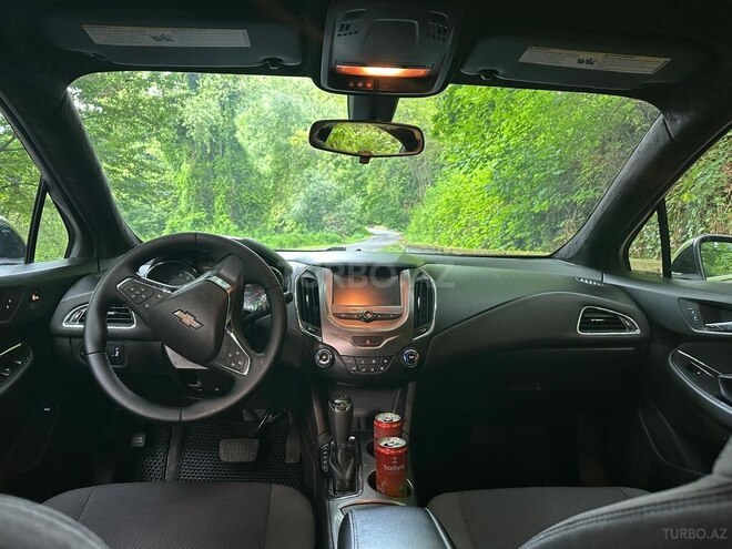 Chevrolet Cruze-8