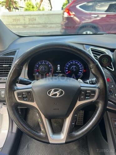 Hyundai i40-9