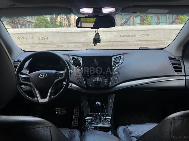 Hyundai i40-7
