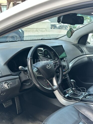 Hyundai i40-8