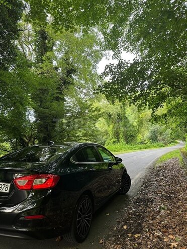 Chevrolet Cruze-13