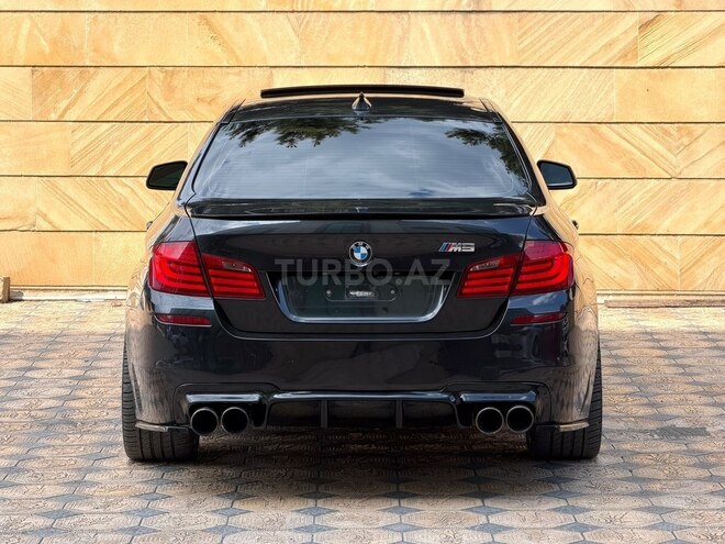 BMW 528-8
