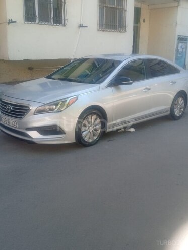Hyundai Sonata-5