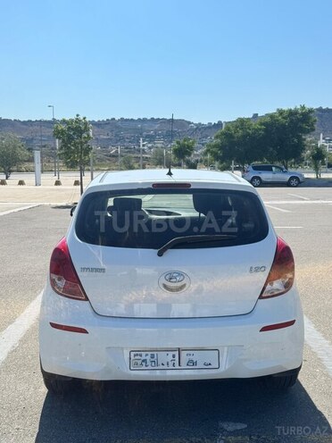Hyundai i20-2