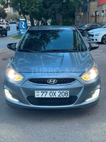 Hyundai Accent-1