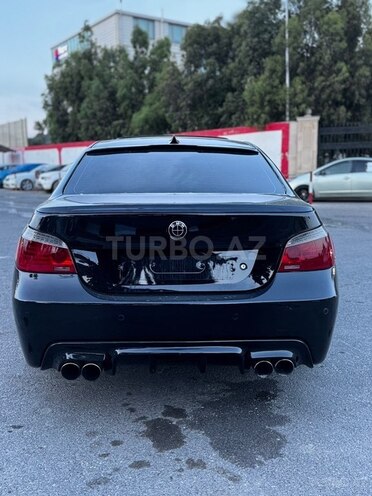BMW 525-12