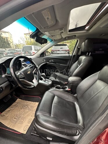 Chevrolet Cruze-14