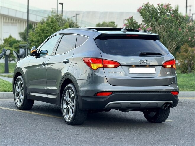 Hyundai Santa Fe-6