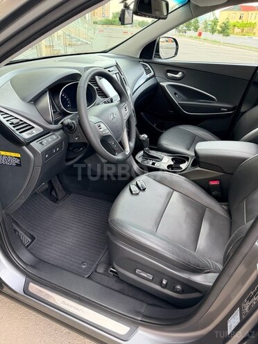 Hyundai Santa Fe-7