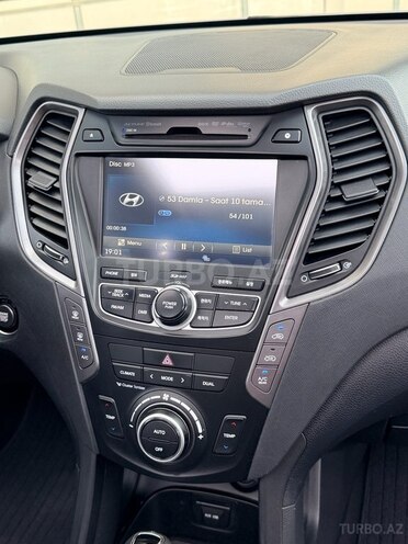 Hyundai Santa Fe-16