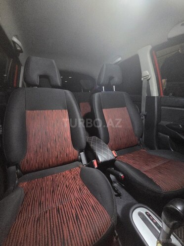 Kia Picanto-15