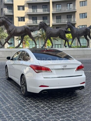 Hyundai i40-6