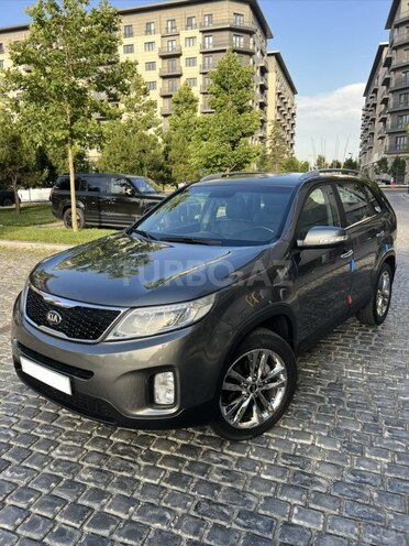 Kia Sorento-11