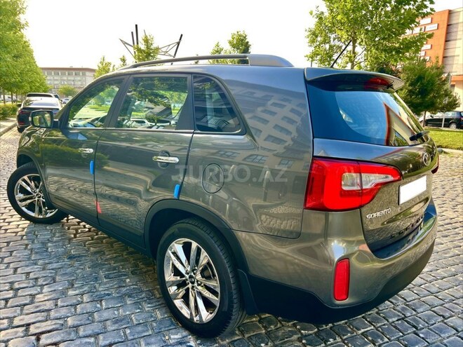 Kia Sorento-10