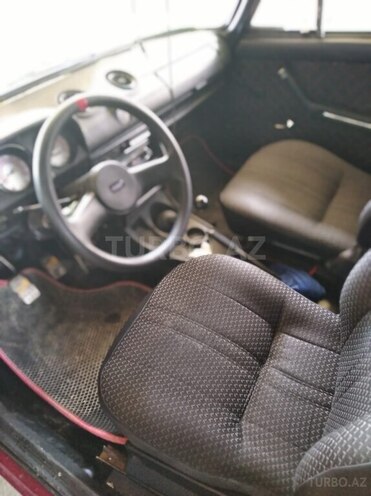 LADA (VAZ) 2106-7