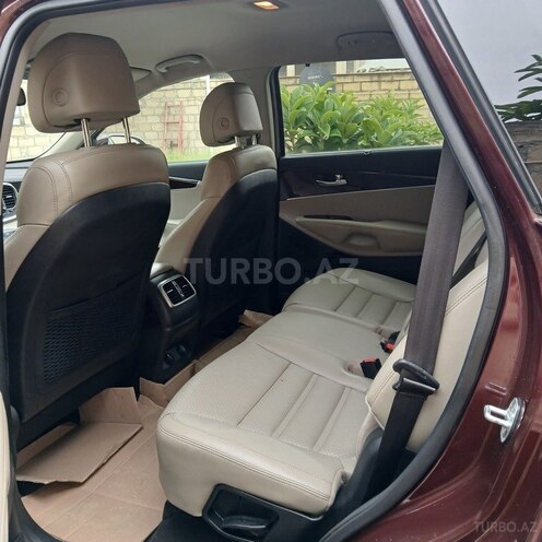 Kia Sorento-6