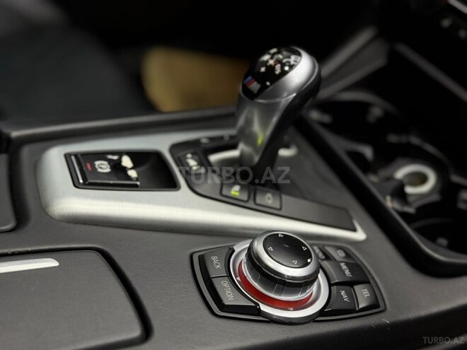 BMW M5-8