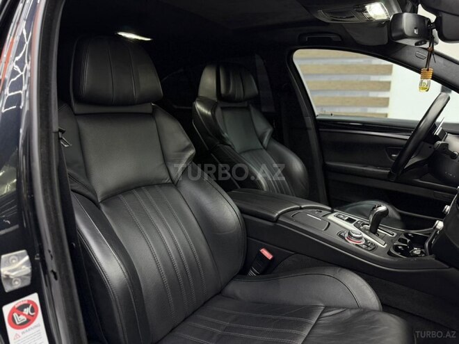 BMW M5-10