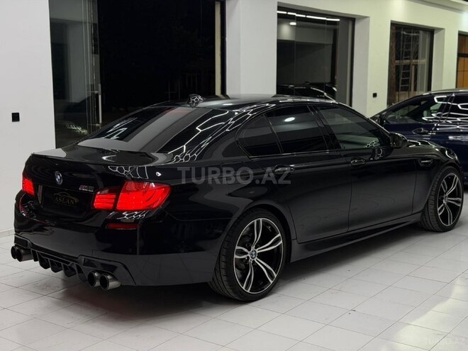BMW M5-3