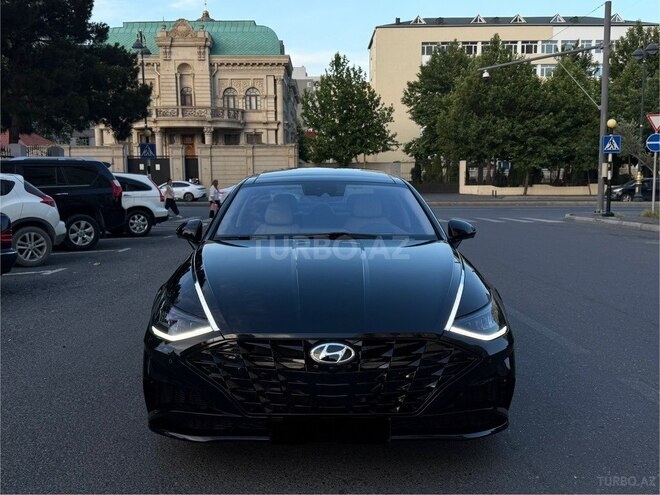 Hyundai Sonata-1