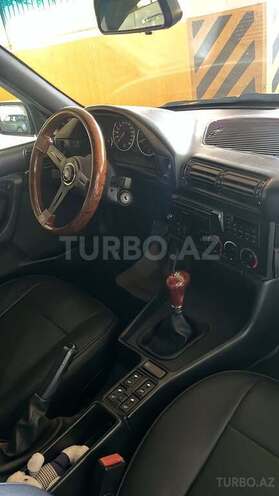 BMW 525-8
