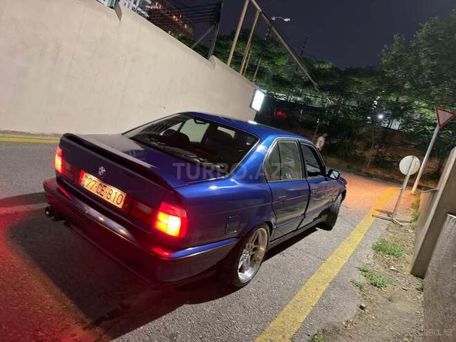 BMW 525-2