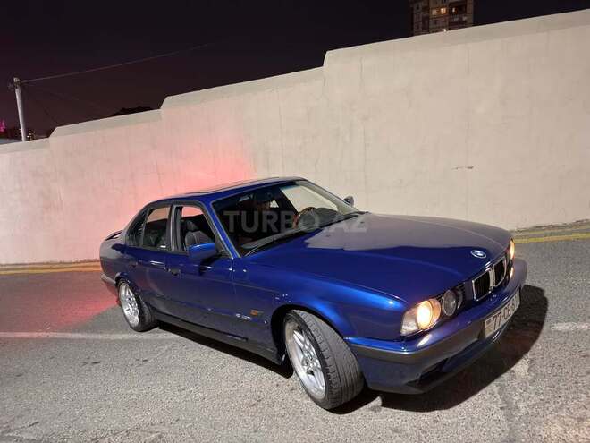 BMW 525-13
