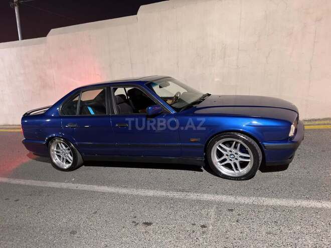BMW 525-4