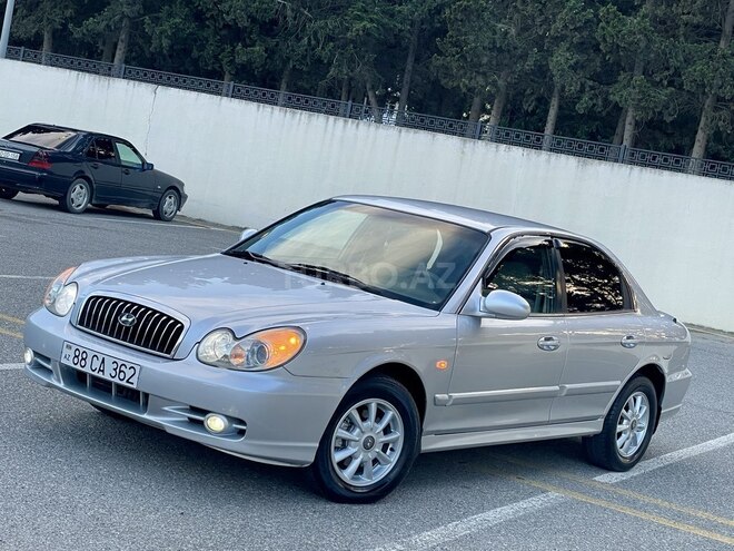 Hyundai Sonata-3