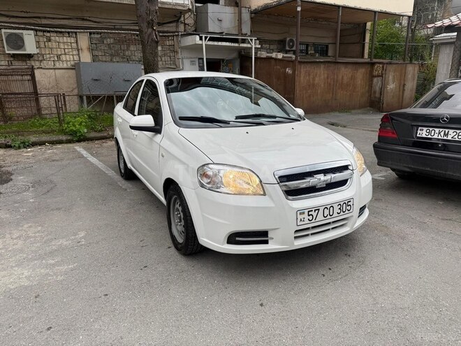 Chevrolet Aveo-1