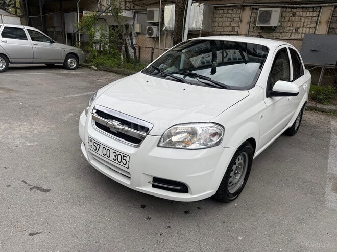 Chevrolet Aveo-3