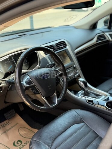 Ford Fusion (North America)-6