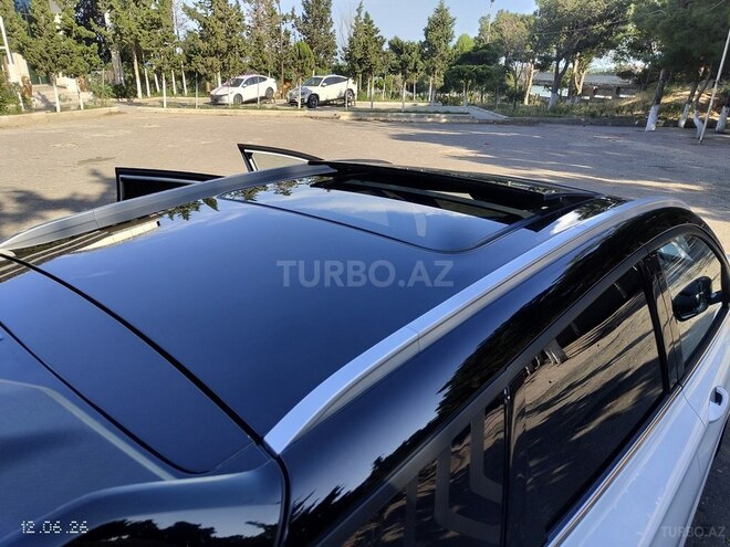 Geely Coolray-12