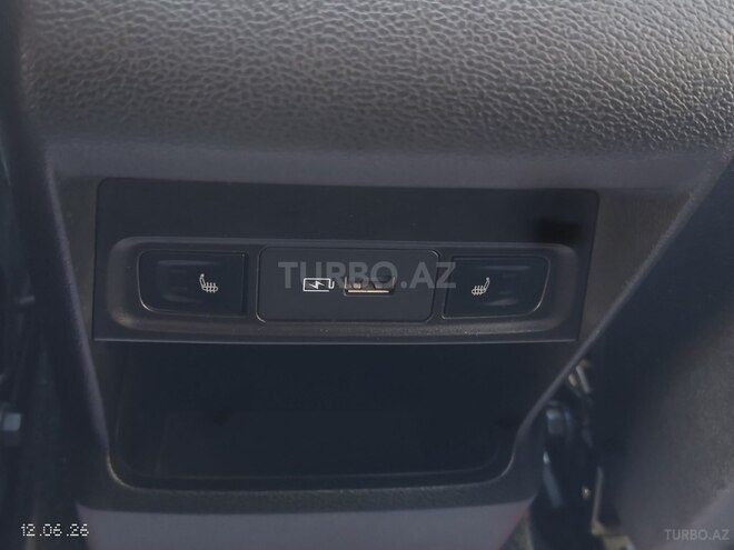 Geely Coolray-18