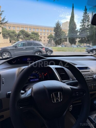 Honda Civic-11