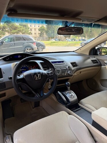 Honda Civic-10