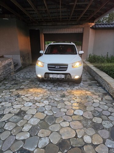 Hyundai Santa Fe-4